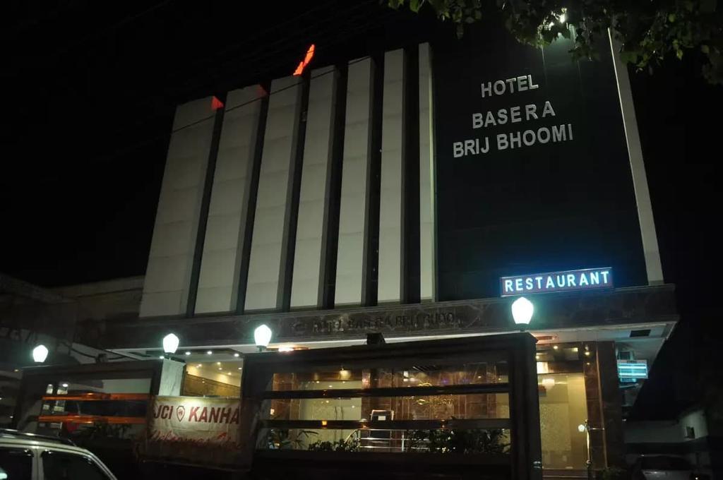 Hotel Basera Brij Bhoomi Vrindāvan Extérieur photo